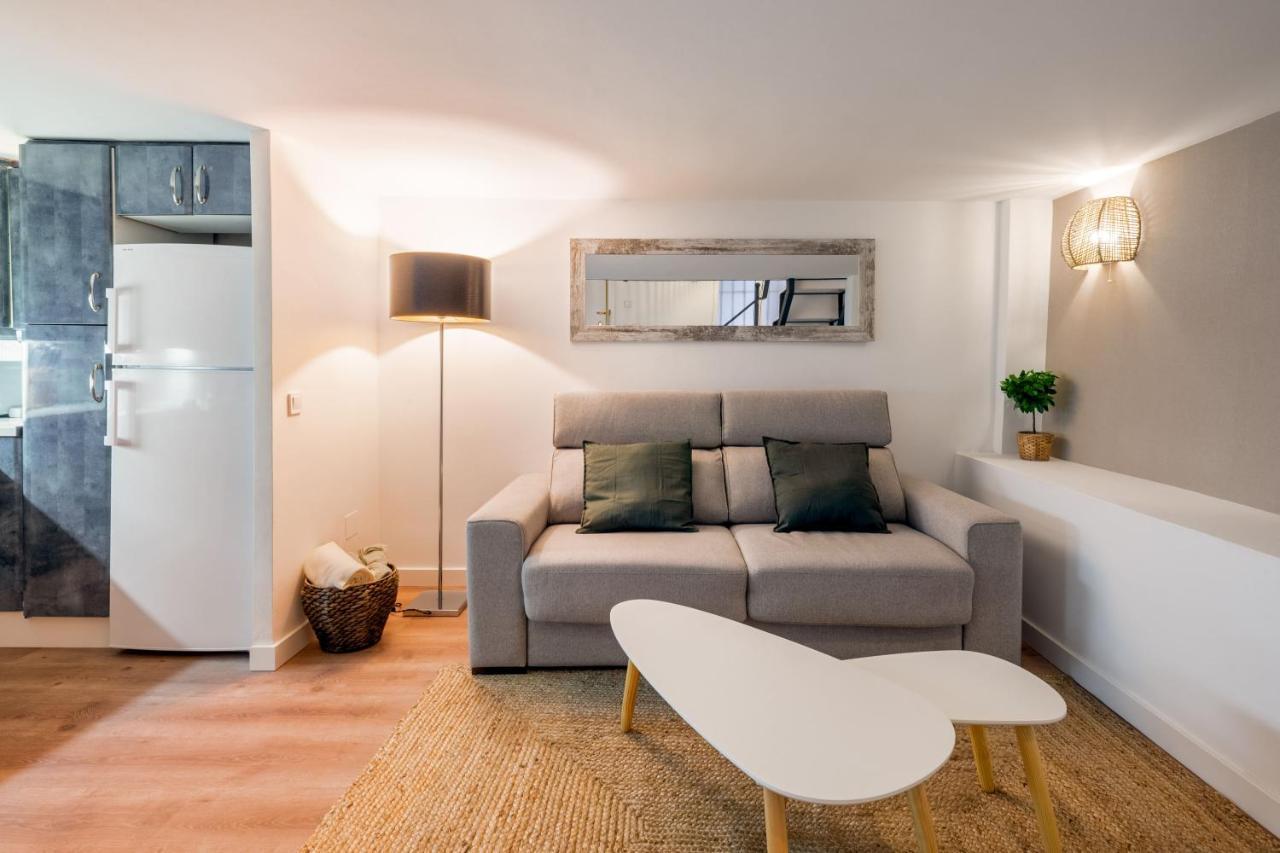 1 Bedroom 1 Bathroom Furnished - Lavapies - Duplex Мадрид Экстерьер фото