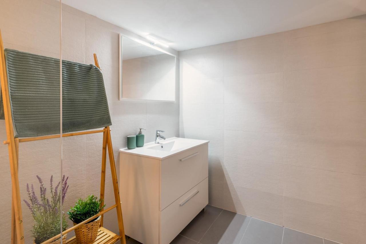 1 Bedroom 1 Bathroom Furnished - Lavapies - Duplex Мадрид Экстерьер фото